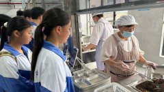 贵州六枝：数字赋能校园食安 交出学年暖